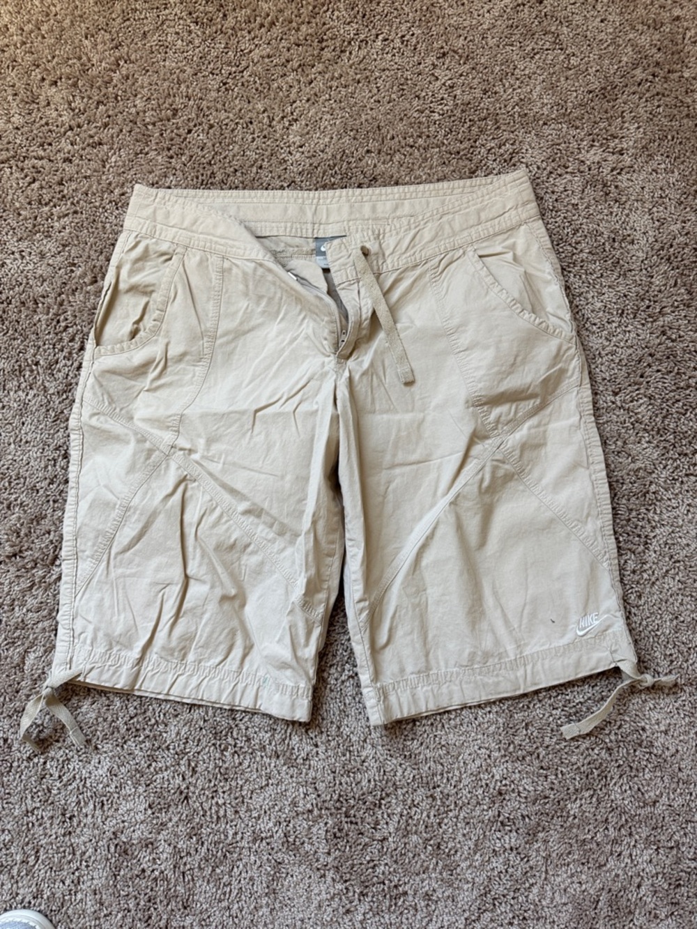 Nike Men’s Beige Drawstring Hybrid Shorts